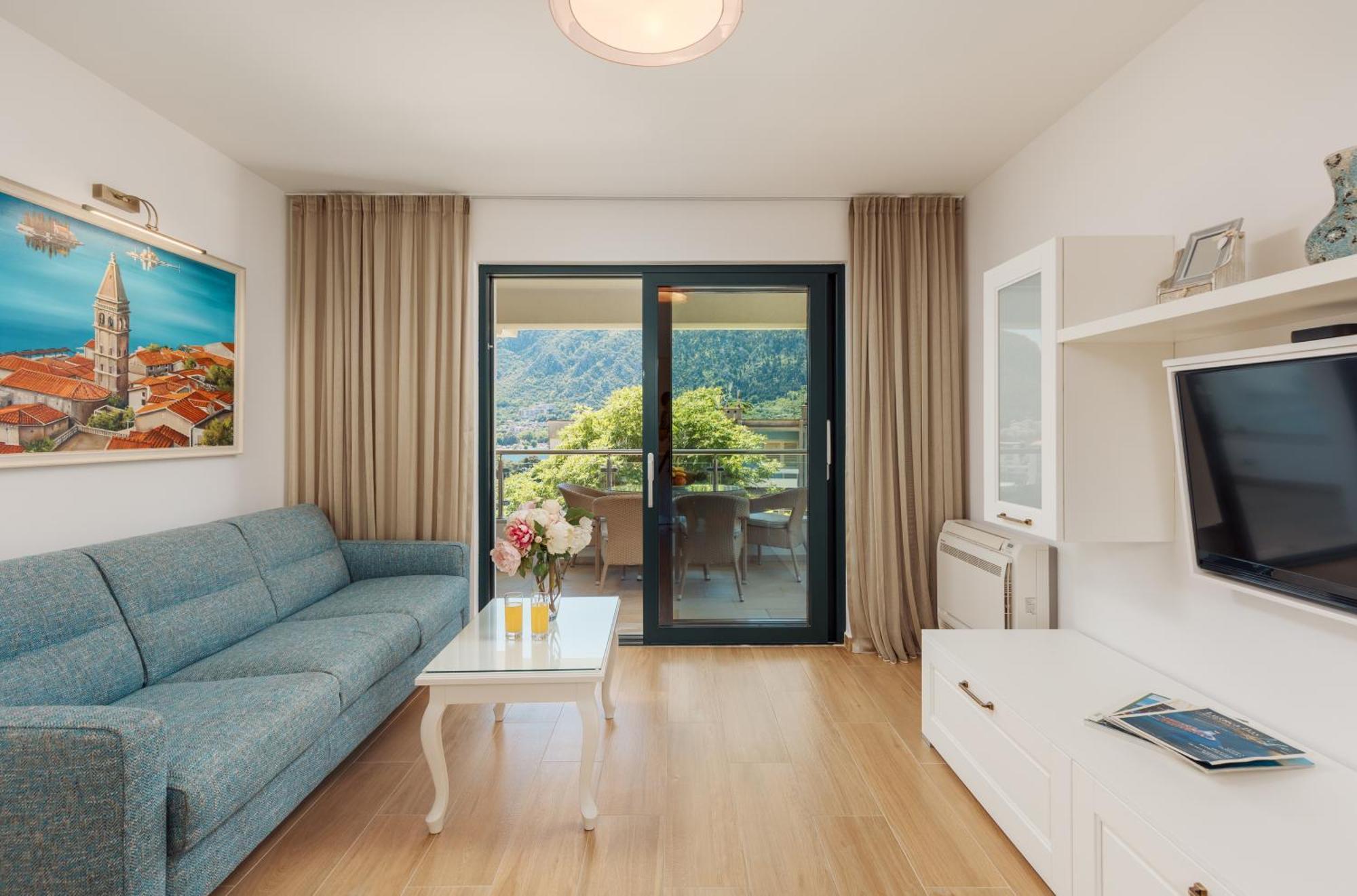 Apartments Los Olivos Kotor Extérieur photo
